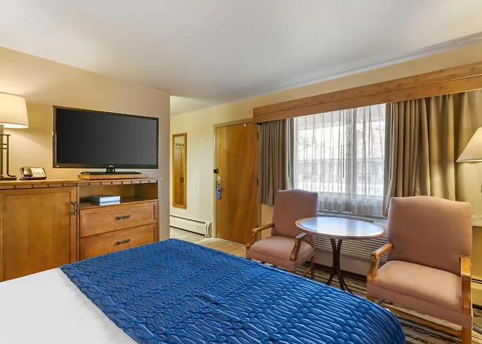 Western Sunset Hotel 3*