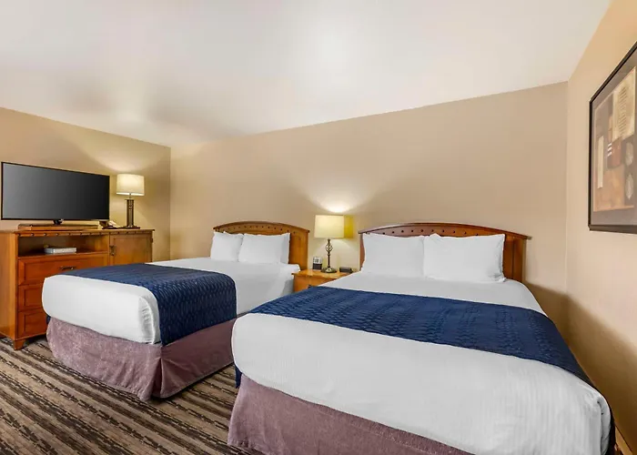Western Sunset Hotel 3*